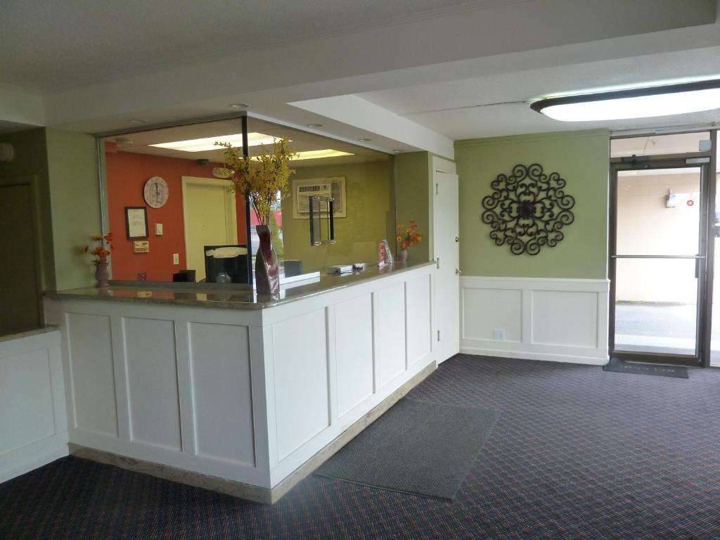 Lakeland Inn - Bohemia Kamer foto